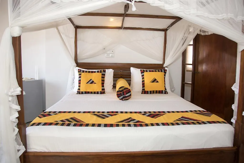 Suriya Arana Bed and Breakfast Negombo 2*,  Sri Lanka