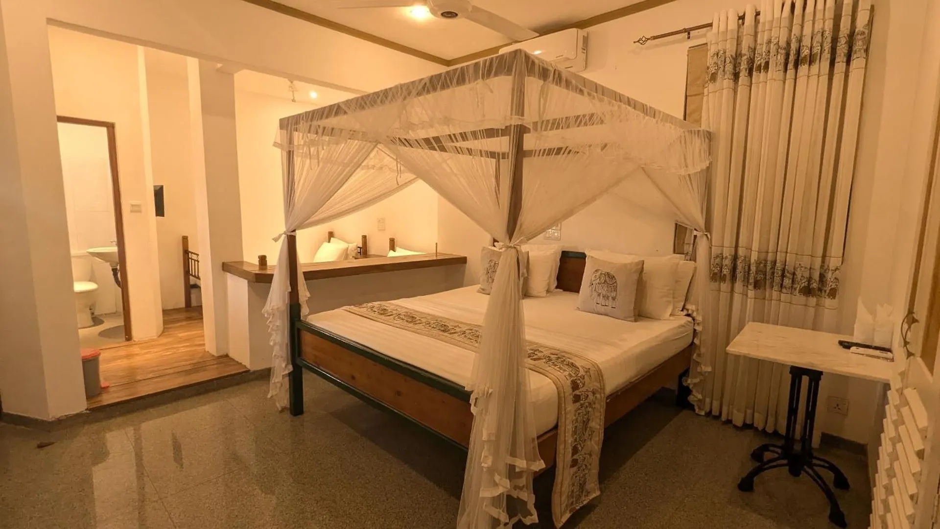 Bed and Breakfast Suriya Arana Negombo Sri Lanka