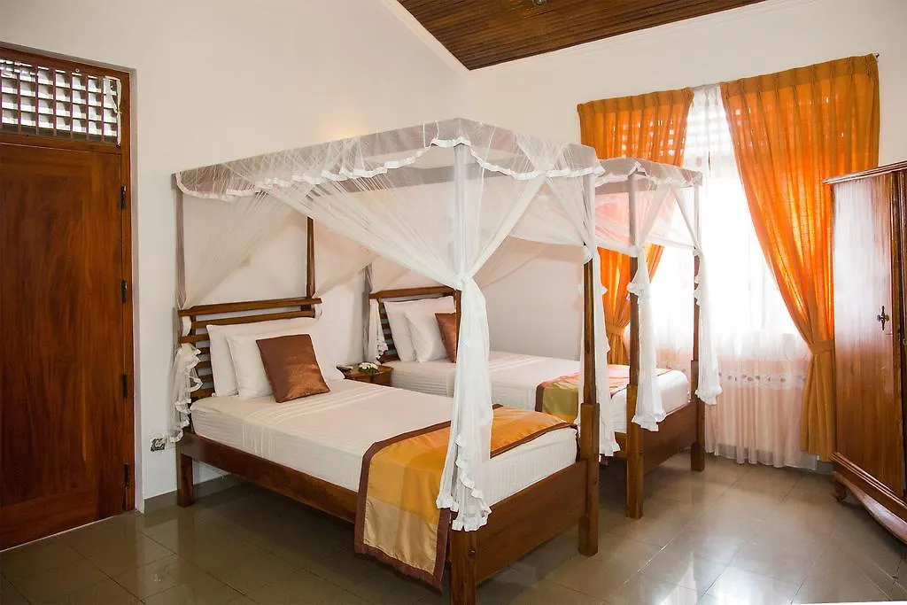 Bed and Breakfast Suriya Arana Negombo Sri Lanka