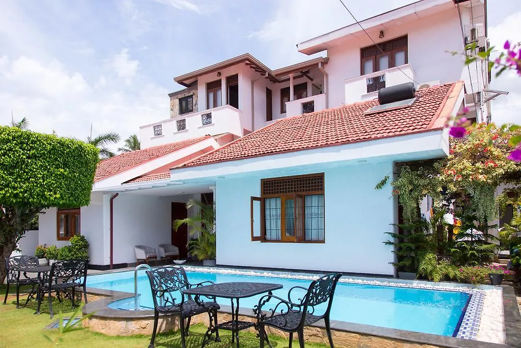** Frühstückspension Bed and Breakfast Suriya Arana Negombo Sri Lanka